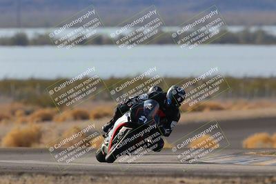 media/Dec-18-2022-SoCal Trackdays (Sun) [[8099a50955]]/Turn 14 (940am)/